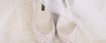 40 Stone shoes for the bride