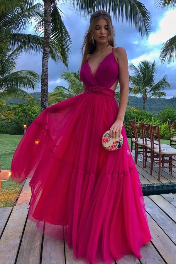 vestido longo fucsia para casamento na praia