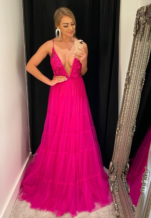 vestido longo rosa fucsia fluido