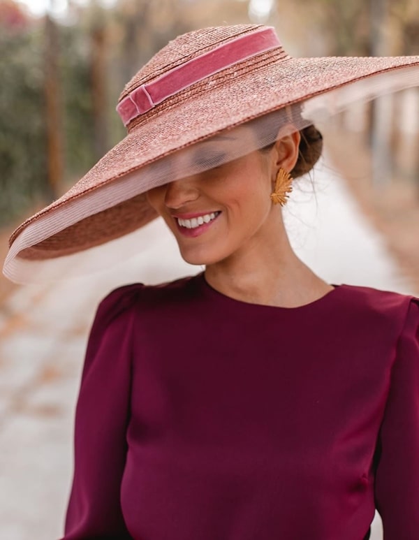 wide brimmed hat for outdoor wedding