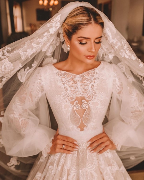 The Thassia Naves wedding dress