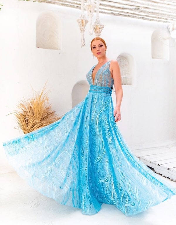 Long blue tiffany dress with a slight transparency