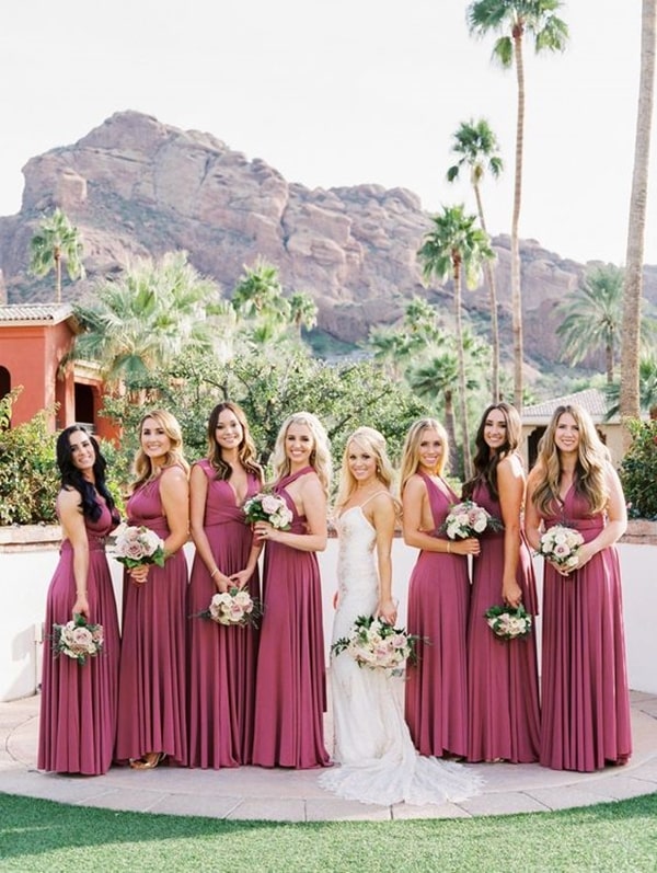 tying dress for bridesmaid photos