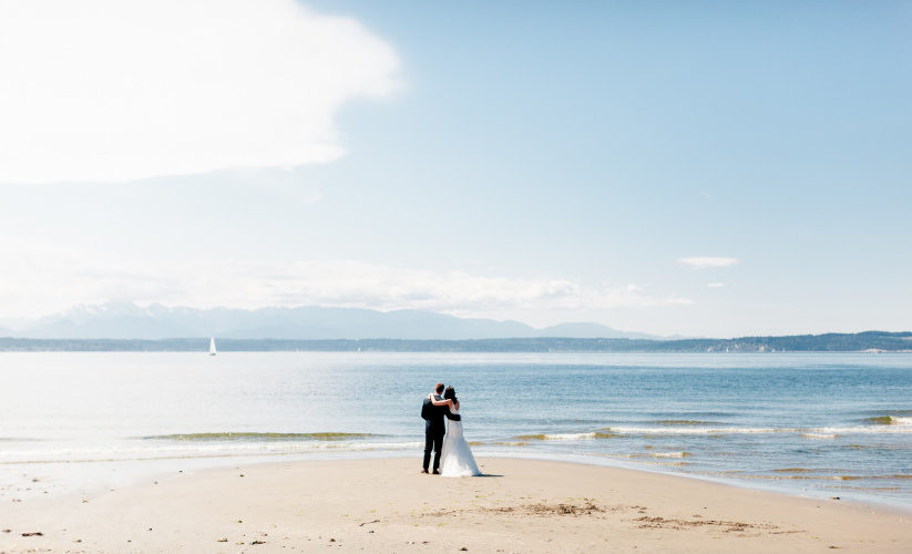 9 beautiful Seattle wedding venues on the water