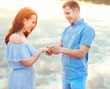 How to choose what to wear when you propose