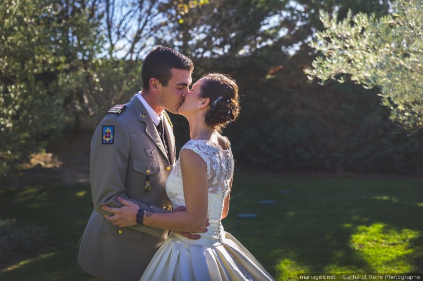 The traditions of military marriage and their professional rituals