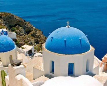 Santorini Greece Guide for brides