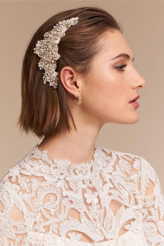 Amazing Hairstyles for Short Haired Brides