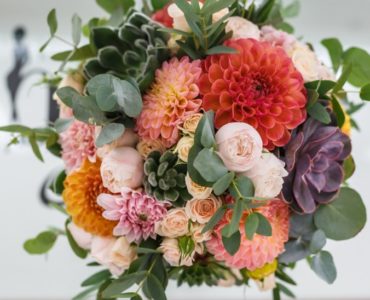 Flowers for a fall wedding