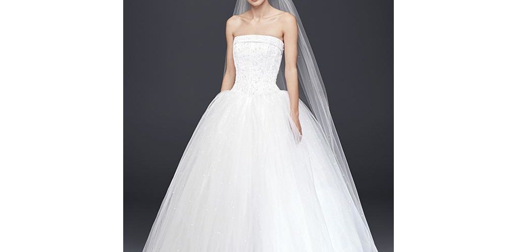 Are David's Bridal dresses true to size?