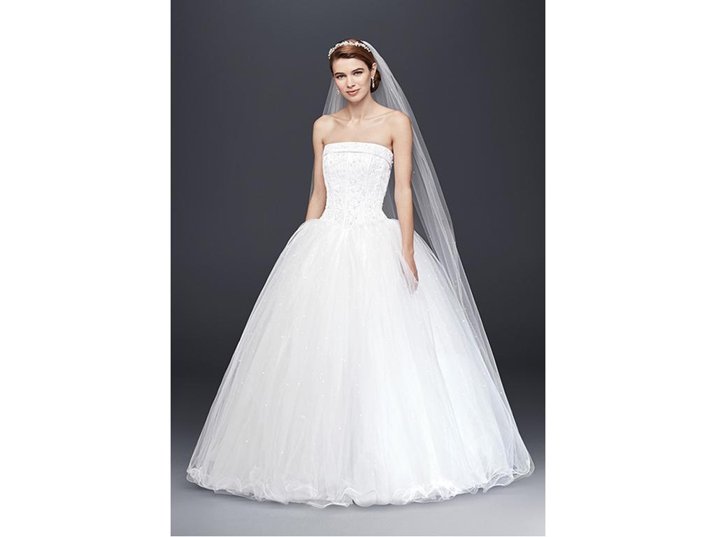 Are David's Bridal dresses true to size?