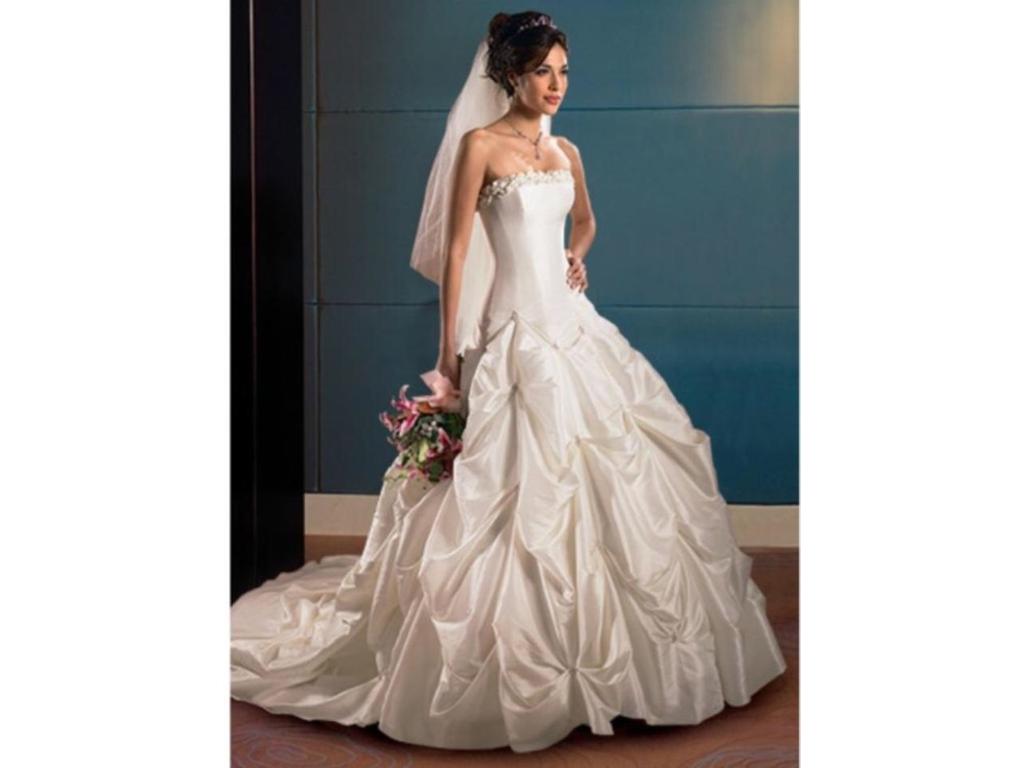 Are Maggie Sottero dresses expensive?