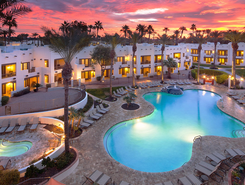 Are hotel pools open Arizona?