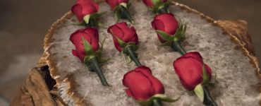 Are the roses on The Bachelor fake?