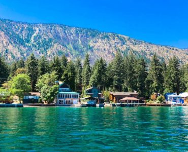 Are there sharks in Lake Chelan?