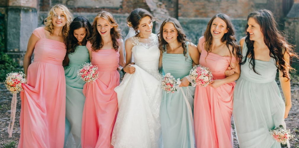 Can married woman be bridesmaid?