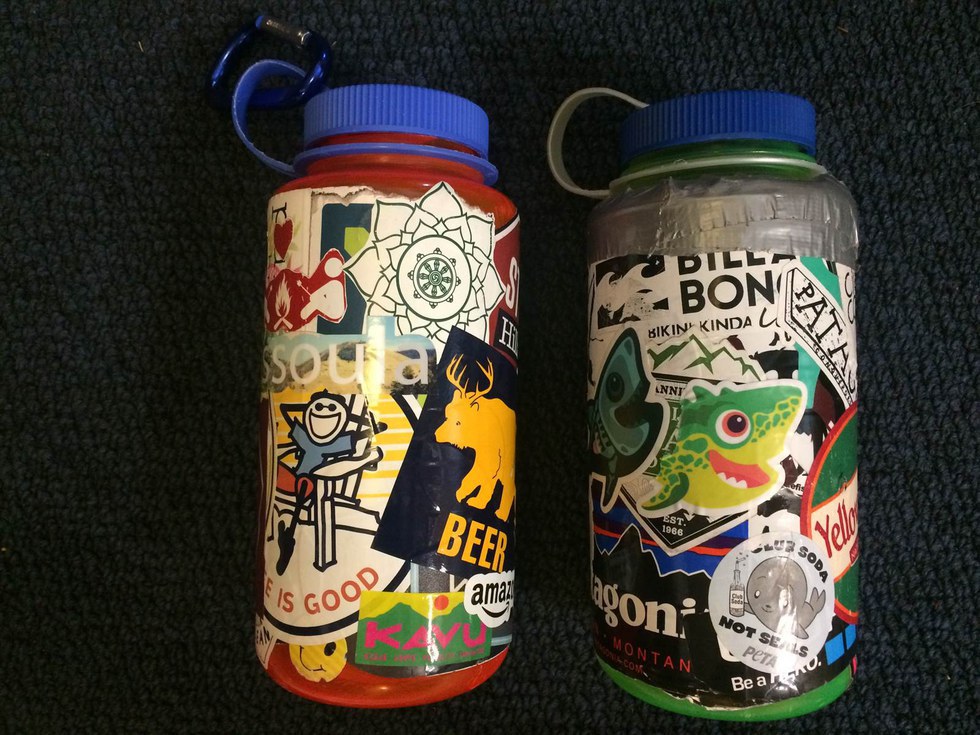 Can water bottle stickers get wet?