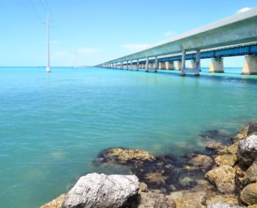 Can you drive through the Florida Keys?