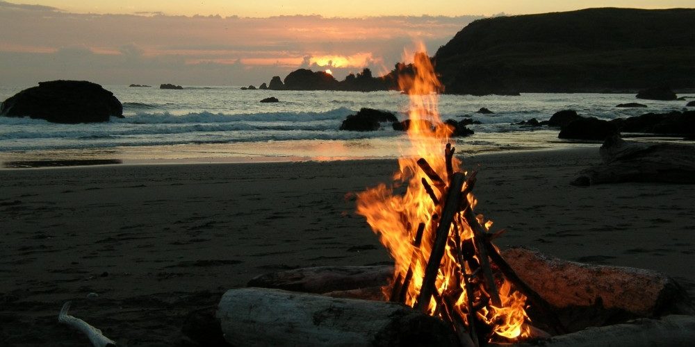 Can you have a fire on the beach in Lincoln City?