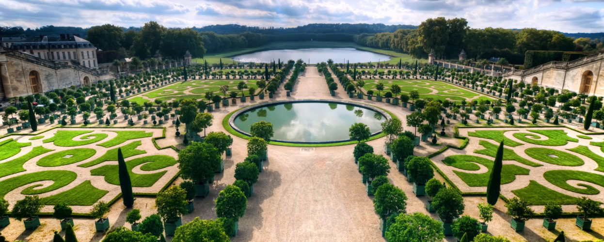 Can you marry in Versailles?