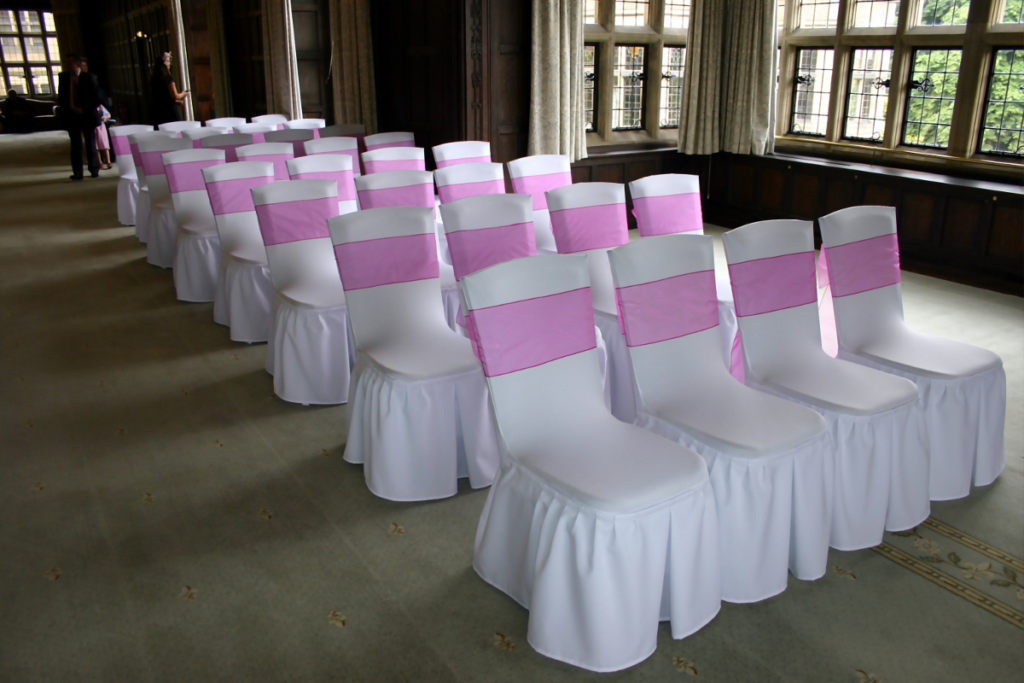Can you put chair covers on folding chairs?