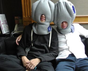 Can you take a big pillow on the plane?