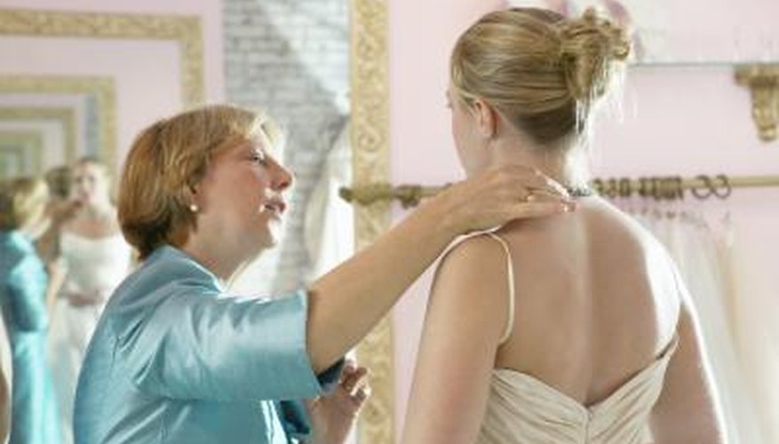 Do Bridal Consultants Make Commission 