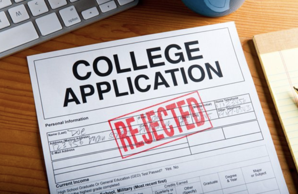 Do colleges send letters of rejection?