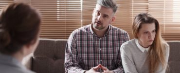 Do marriage counselors ever suggest divorce?