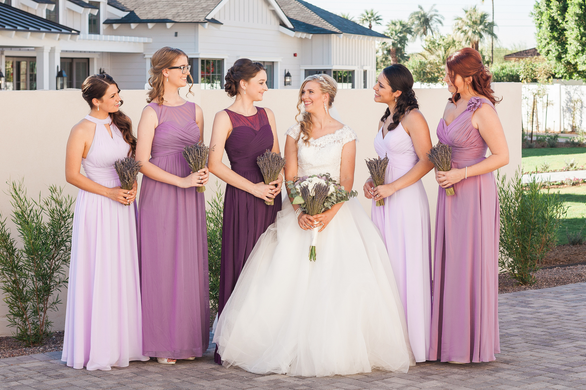 Do The Best Man And Maid Of Honor Walk Together 