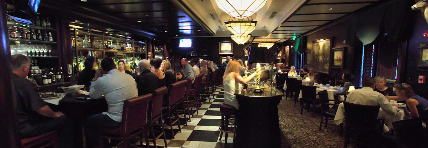Does Capital Grille have a bar?