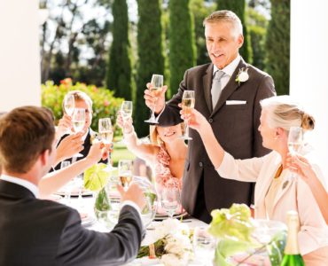 Does the father of the bride make a toast?