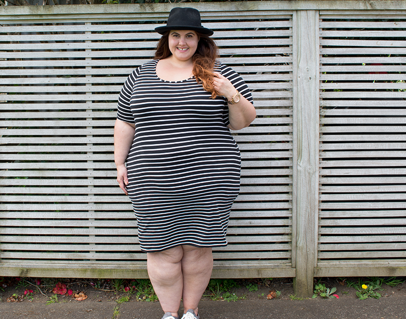 How can I hide my belly in a bodycon dress?