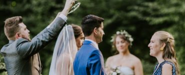 How can I officiate a wedding in Tennessee?