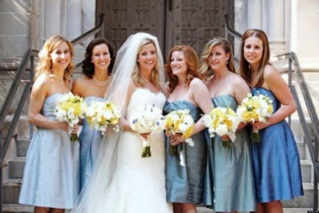How do I choose a bridesmaids hairstyle?