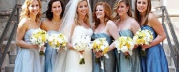 How do I choose a bridesmaids hairstyle?