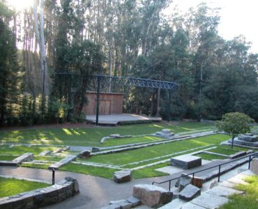 How do I get tickets to Stern Grove?