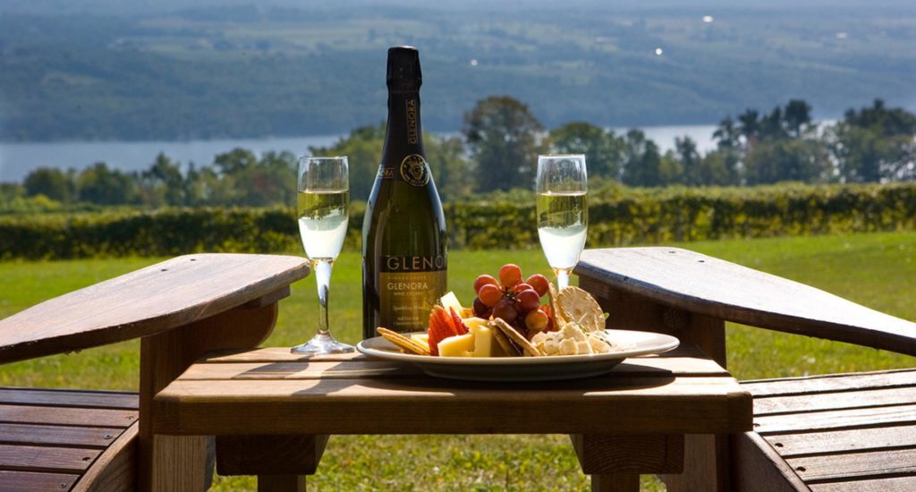 How do I plan a Finger Lakes wine tour?