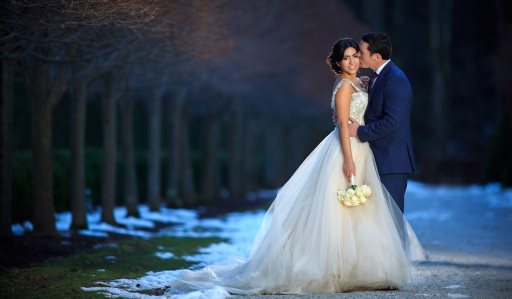 How do professionals edit wedding photos?