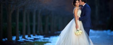 How do professionals edit wedding photos?