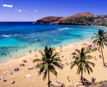 How do you get around Honolulu cheap?