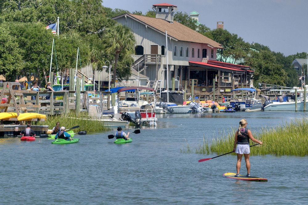 How far is Murrells Inlet to the beach?