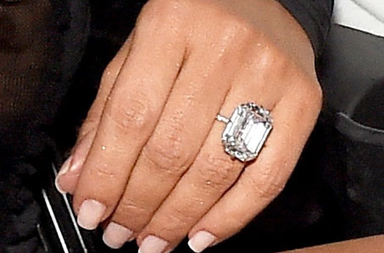 How many carats is Kim Kardashian's ring?