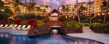How many rooms does Montage Kapalua have?