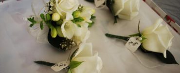 How much are corsages for weddings?
