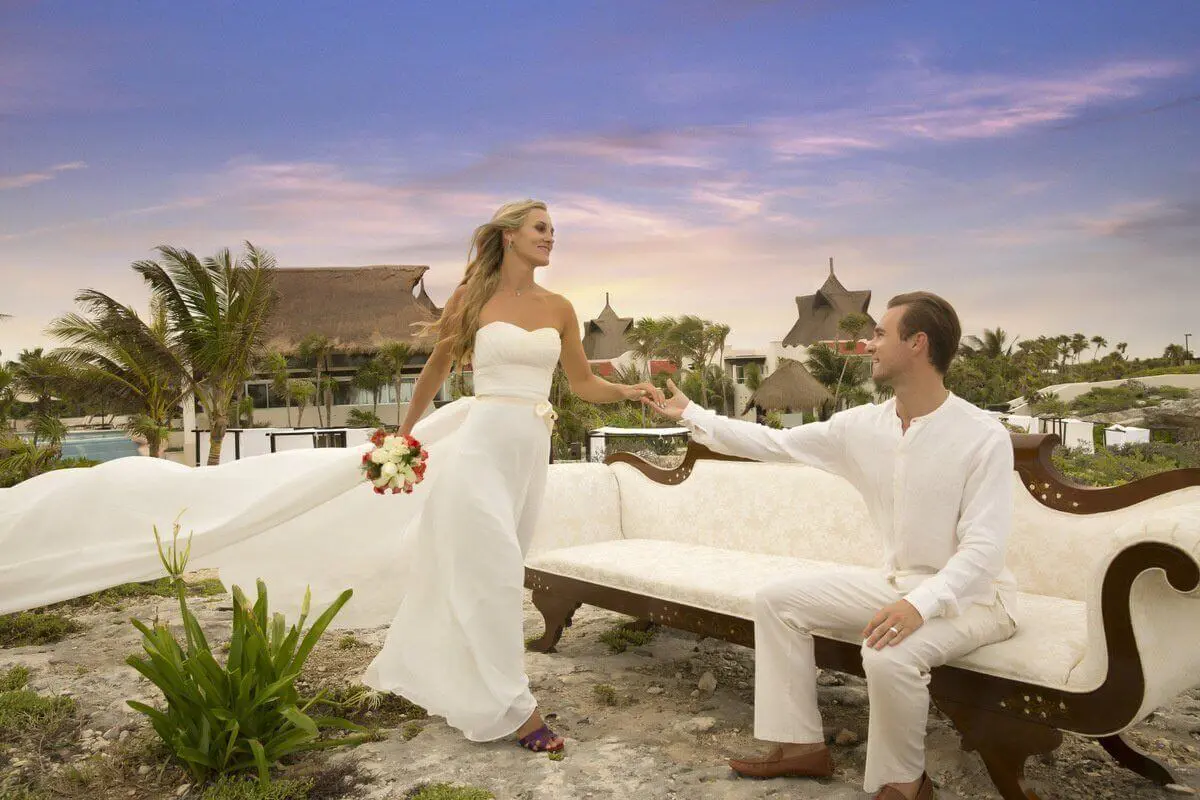 How much does a wedding cost in Mexico?