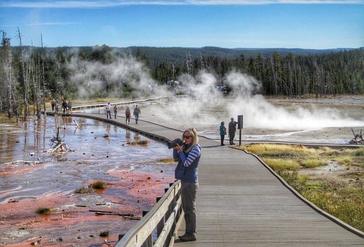 How much does it cost to go to Yellowstone for a week?