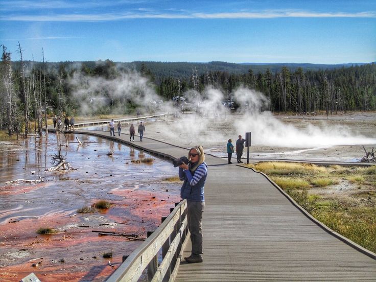 How much does it cost to go to Yellowstone for a week?