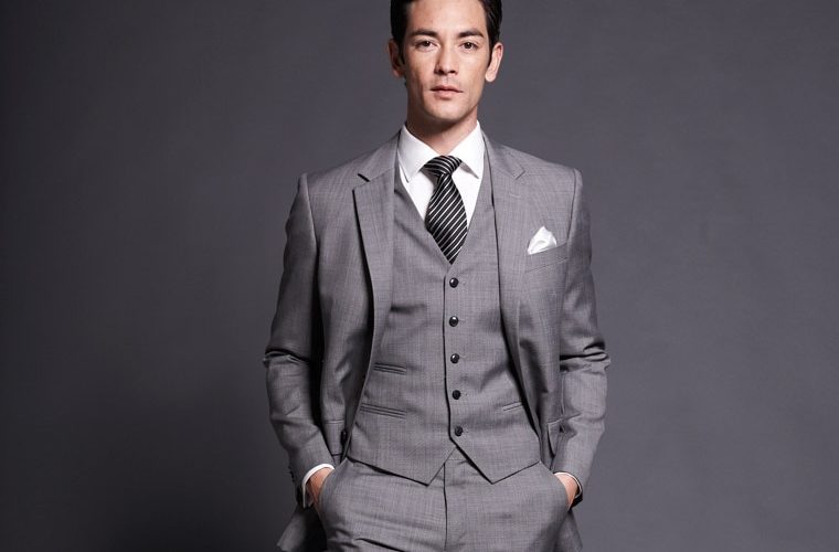 Is a grey suit considered formal?