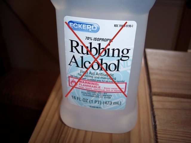 Is acetone the same as rubbing alcohol?